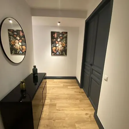 Apartment Rent - Picasso House *
